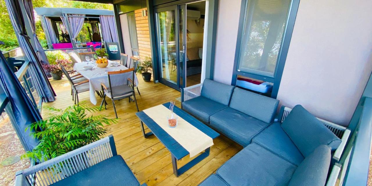 Mobile Home Lidano, Kamp Porton Biondi Rovinj Extérieur photo